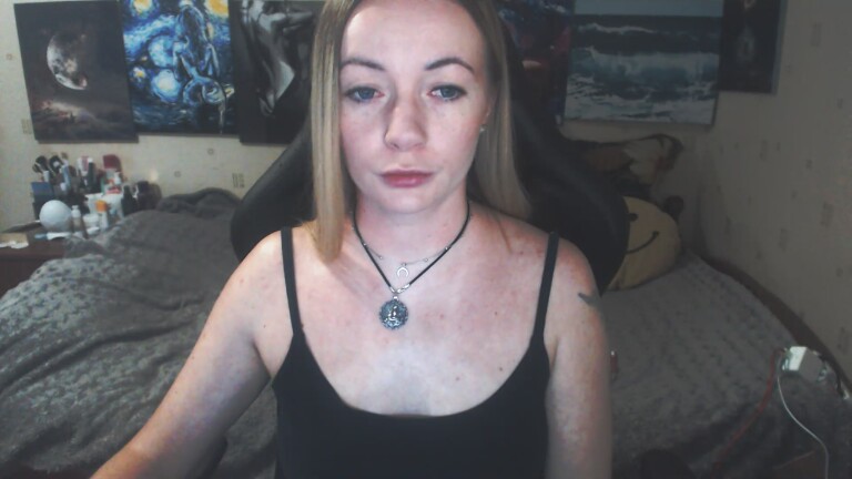 BringingLuck's Streamate show and profile