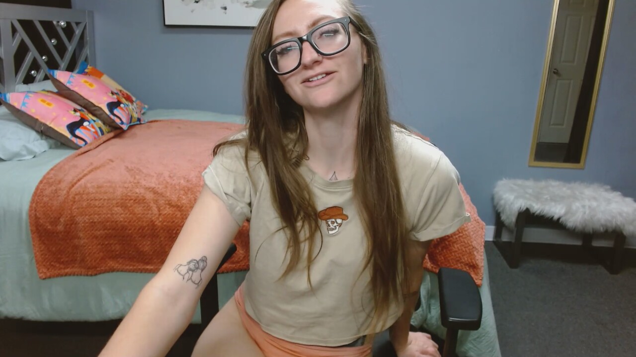 Hailey_Jaine